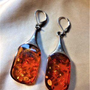 VINTAGE BALTIC AMBER EARRINGS IN STERLING SILVER